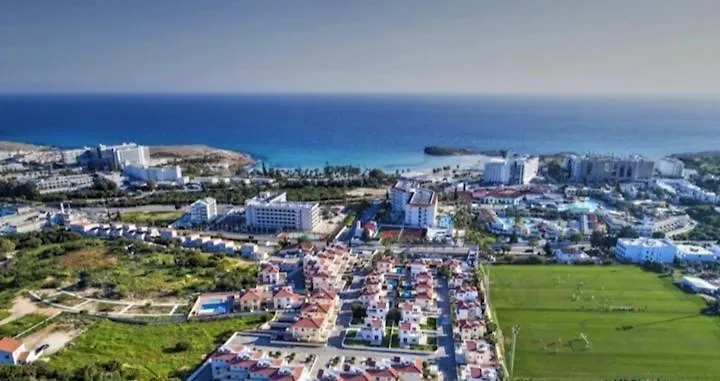 Nissi Golden Sands Holiday Apartment Free Wifi Ayia Napa