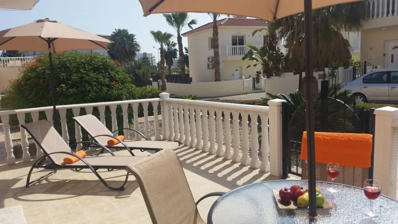 Nissi Golden Sands Holiday Apartment Free Wifi Ajia Napa