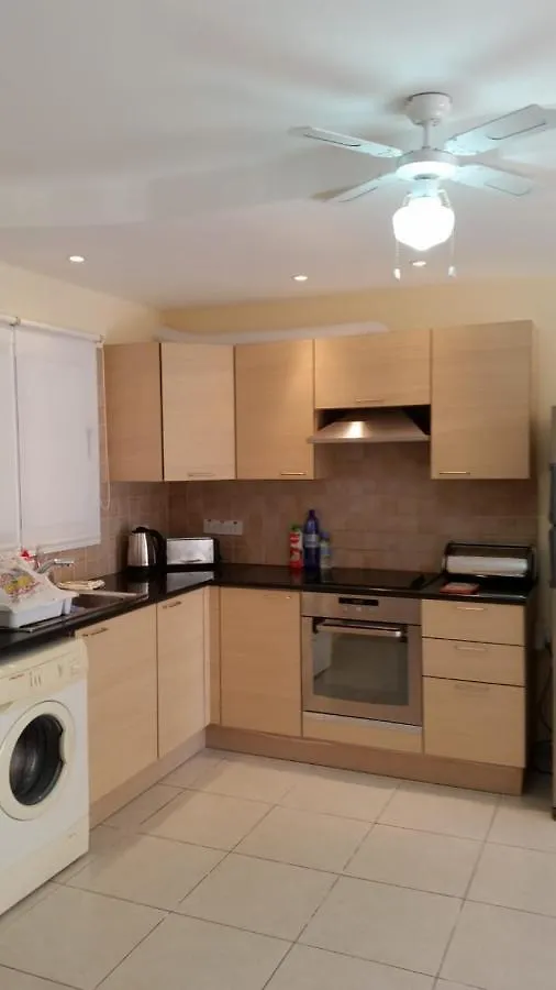 Nissi Golden Sands Holiday Apartment Free Wifi Ayia Napa 0*,  Chipre